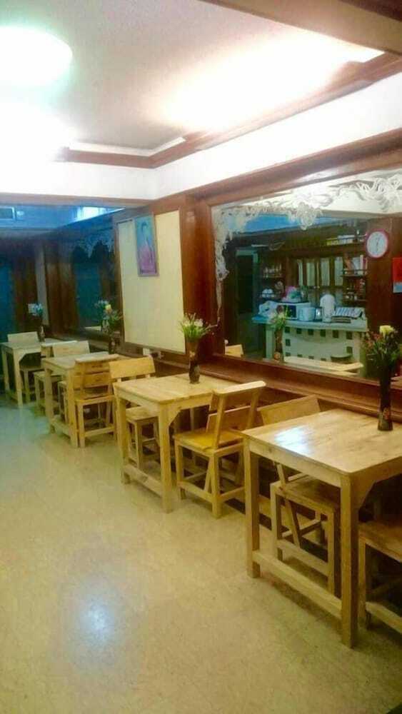 Hotel B&B 22 House