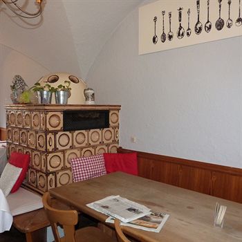 Hostal Hotel Restaurant Alpengl�ck