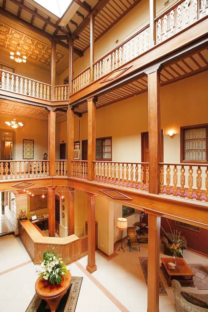 Hotel Carvallo