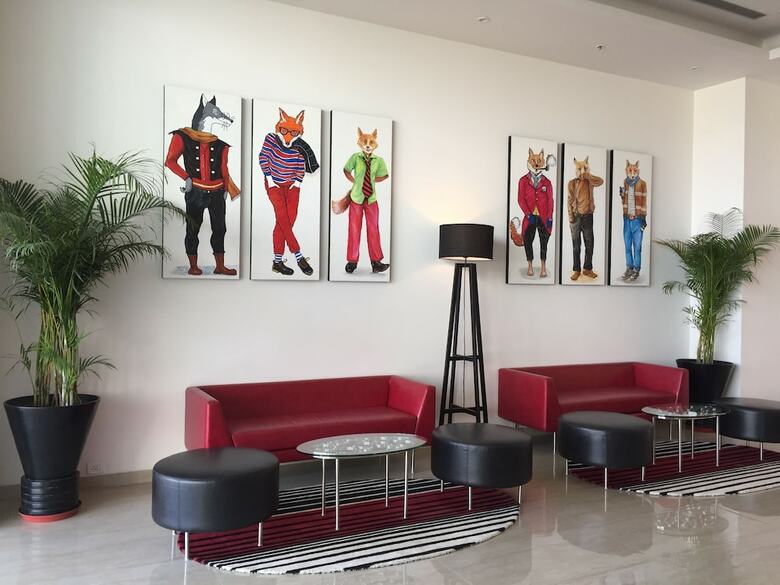 Red Fox Hotel Sec 60 Gurugram