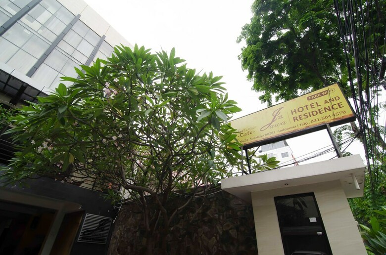 Hotel Reddoorz Near Gubeng Station