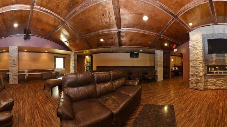 Hotel Comfort Inn & Suites Plattsburgh - Morrisonville
