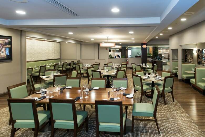 Hotel Doubletree By Hilton Cleveland East Beachwood