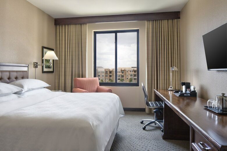 Sheraton Stonebriar Hotel