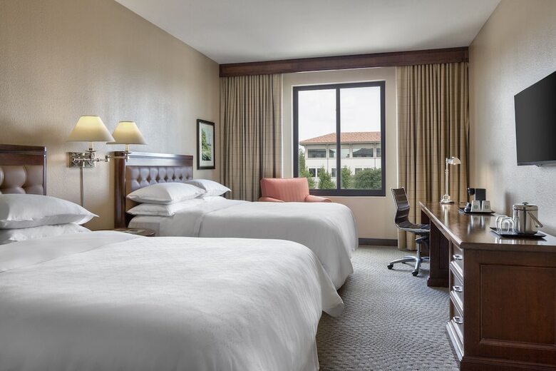 Sheraton Stonebriar Hotel