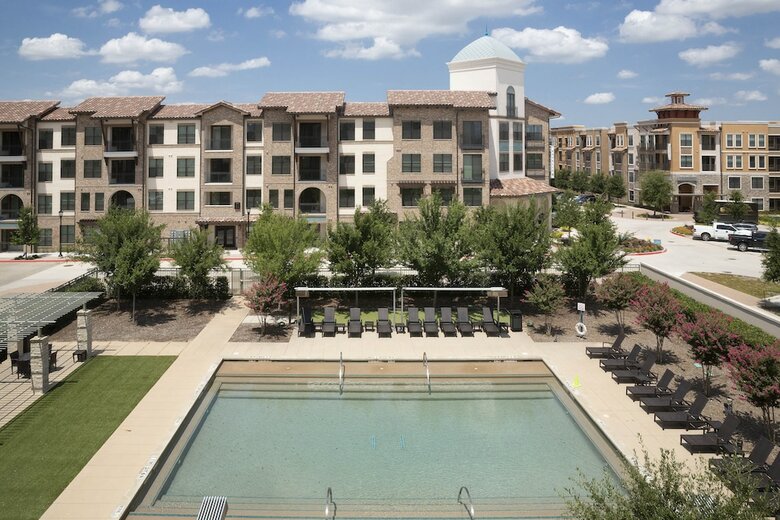 Sheraton Stonebriar Hotel