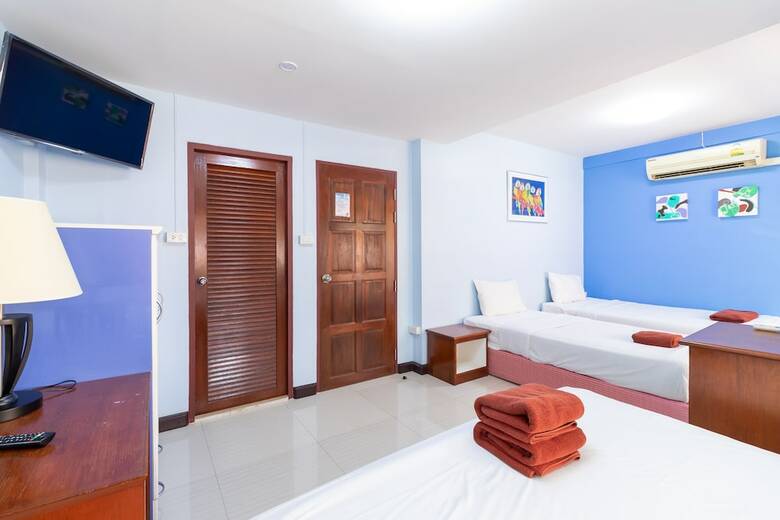Thipurai Beach Hotel Annex