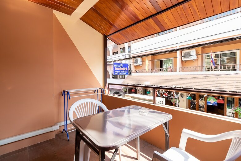 Thipurai Beach Hotel Annex