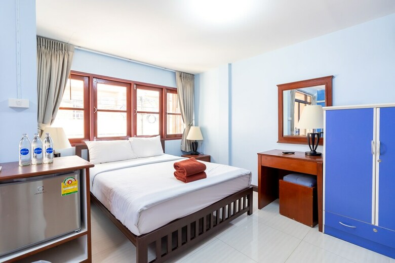 Thipurai Beach Hotel Annex