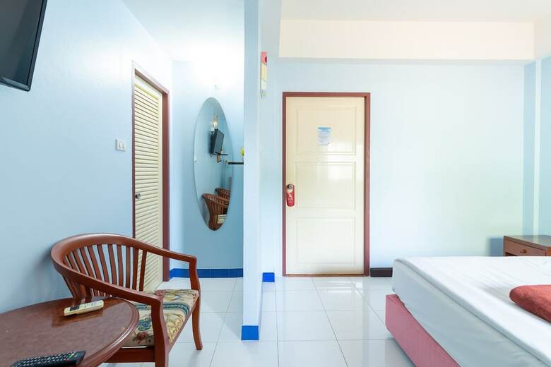 Thipurai Beach Hotel Annex