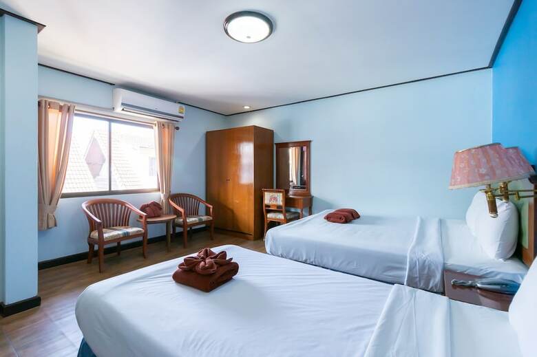 Thipurai Beach Hotel Annex