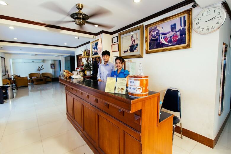 Thipurai Beach Hotel Annex
