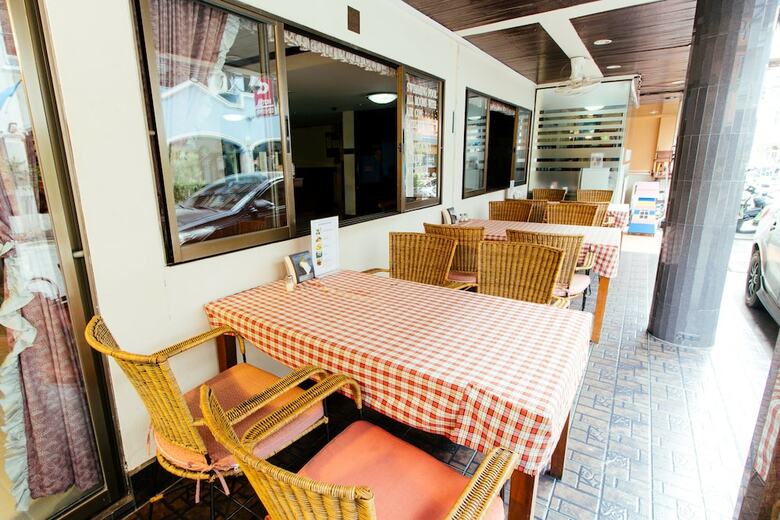 Thipurai Beach Hotel Annex