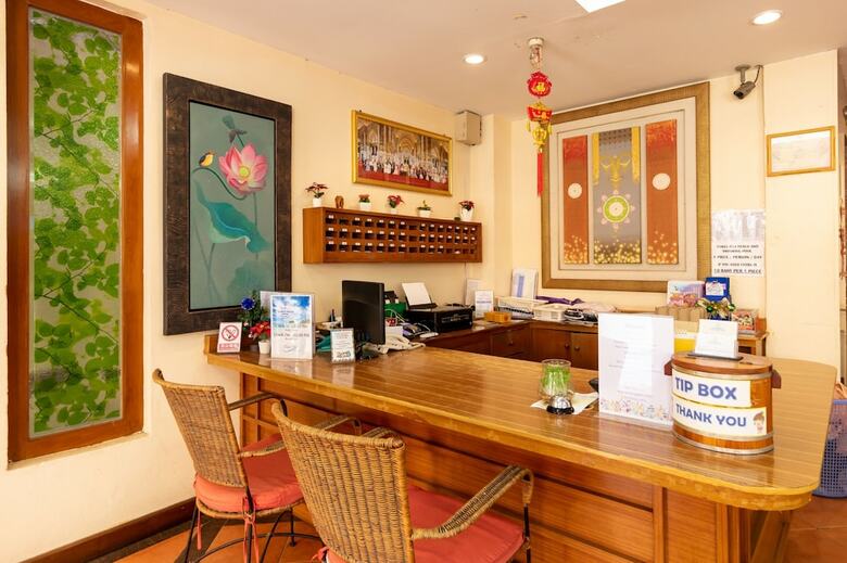 Thipurai Beach Hotel Annex