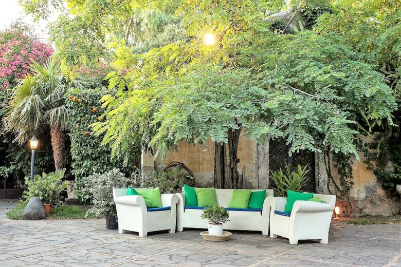 Hotel Etna Botanic Garden