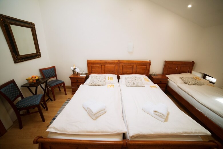 Hotel Bristol