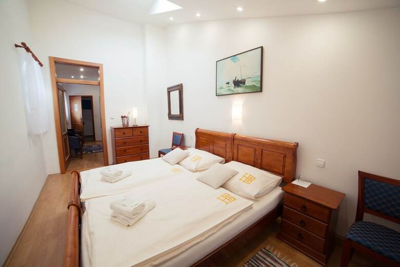 Hotel Bristol