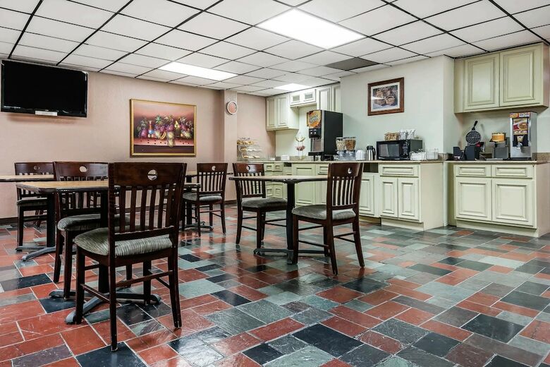 Hotel Quality Inn & Suites Binghamton Vestal