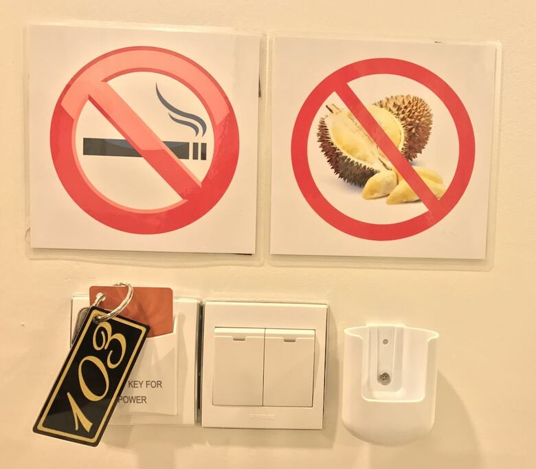 Ny Ka Smy Hotel