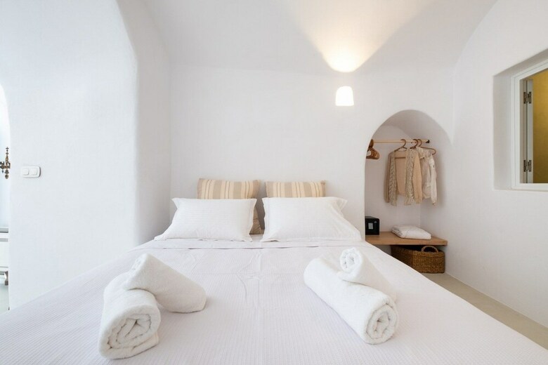 Olive Cave Houses