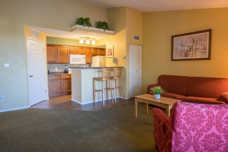 Oak Plantation Resort