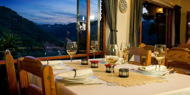 Hotel Abundance Lodge