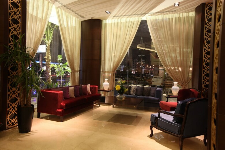 Apartamentos Almuhaidb Faisaliah Hotel Suites