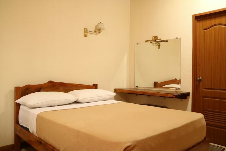 Puerto De San Juan Beach Resort Hotel