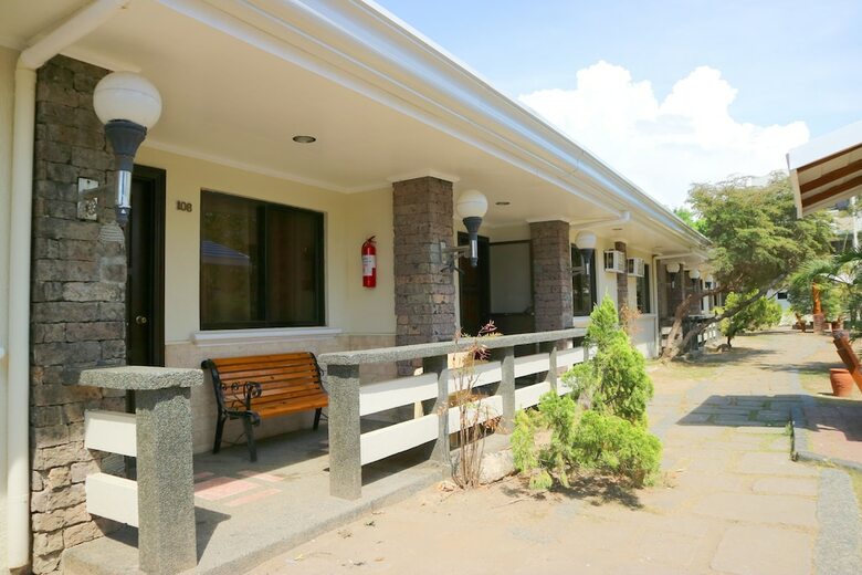 Puerto De San Juan Beach Resort Hotel