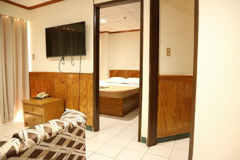 Puerto De San Juan Beach Resort Hotel