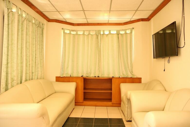 Puerto De San Juan Beach Resort Hotel