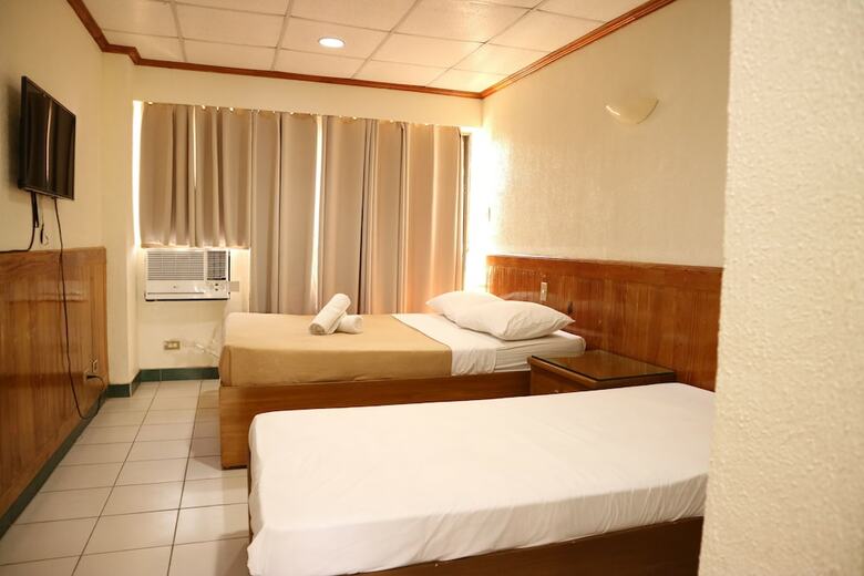 Puerto De San Juan Beach Resort Hotel