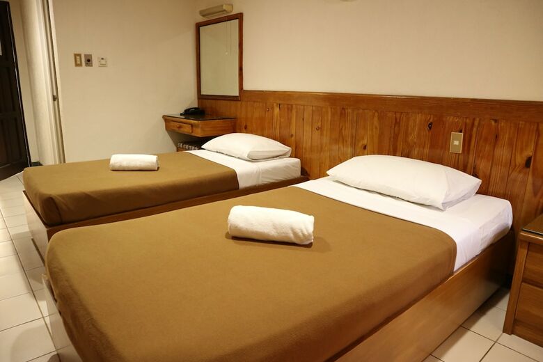 Puerto De San Juan Beach Resort Hotel