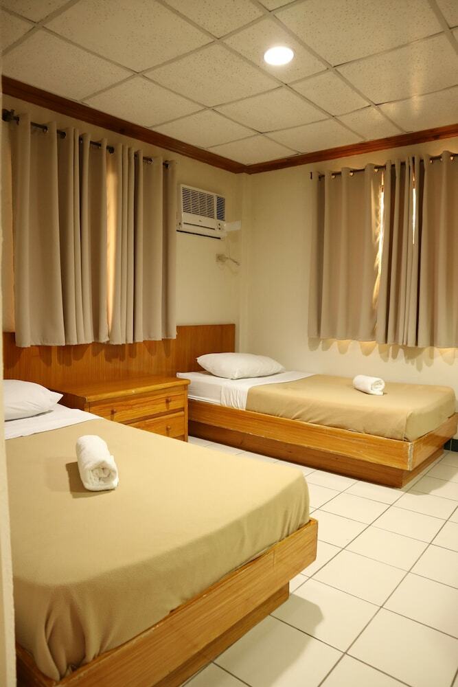 Puerto De San Juan Beach Resort Hotel