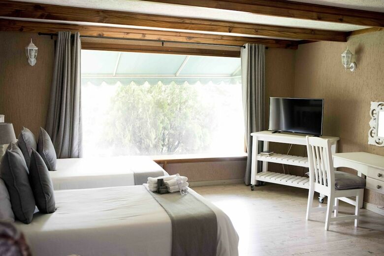 Hotel Greenfields Guest House