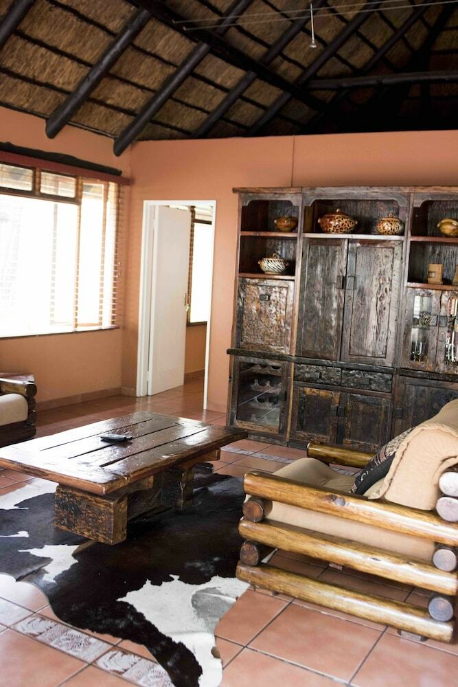 Hotel Greenfields Guest House