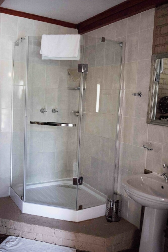 Hotel Greenfields Guest House