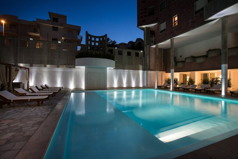 Hotel Seven Suite