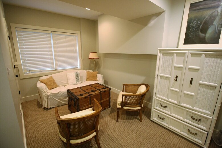 Goldberry Woods Bed & Breakfast-microfarm-cottages