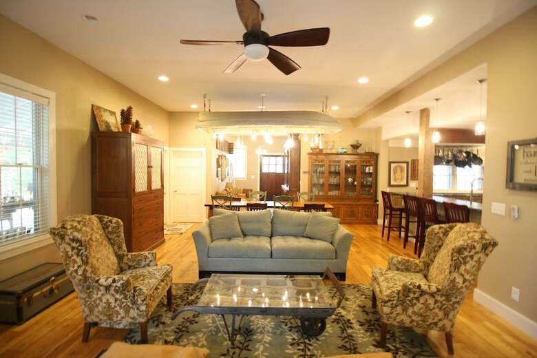 Goldberry Woods Bed & Breakfast-microfarm-cottages