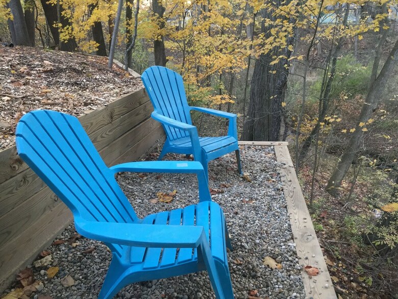 Goldberry Woods Bed & Breakfast-microfarm-cottages