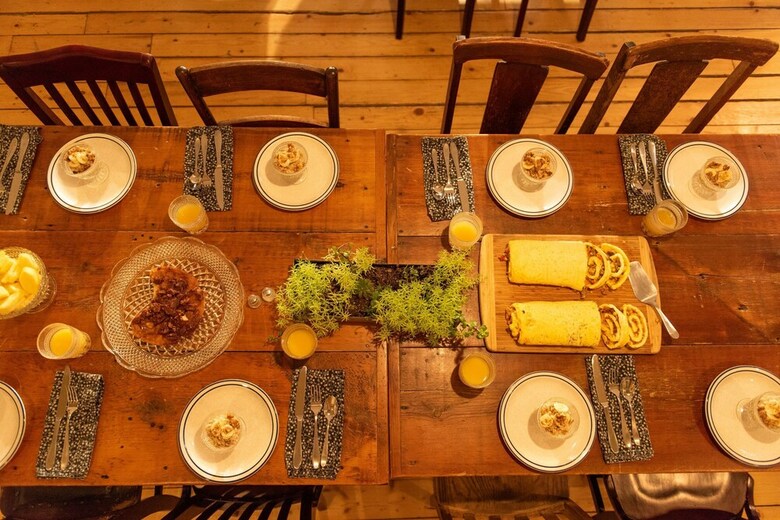 Goldberry Woods Bed & Breakfast-microfarm-cottages