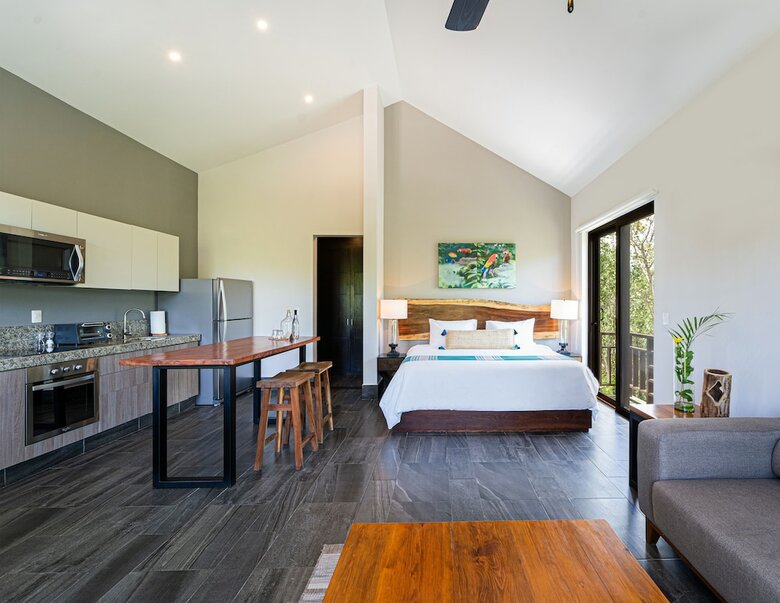 Kasa Hotel Parota