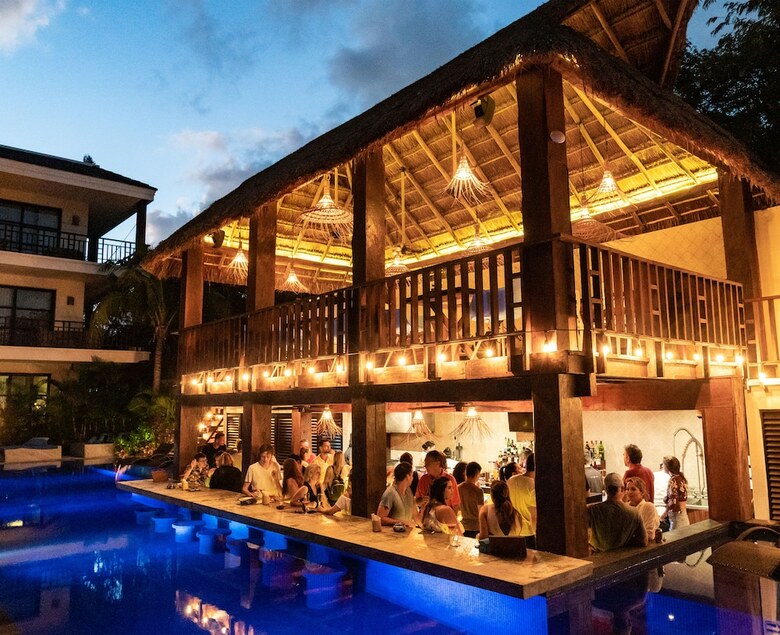 Kasa Hotel Parota