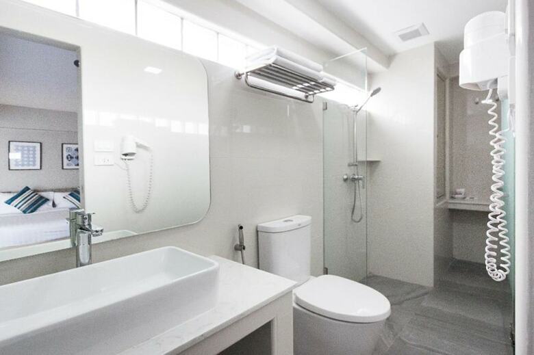 Samran Place Hotel