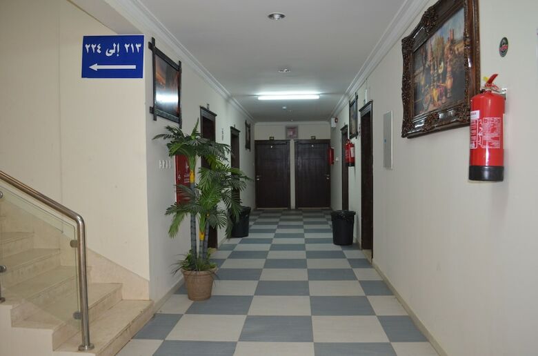 Hotel Al Eairy Furnished Apartments Riyadh 3