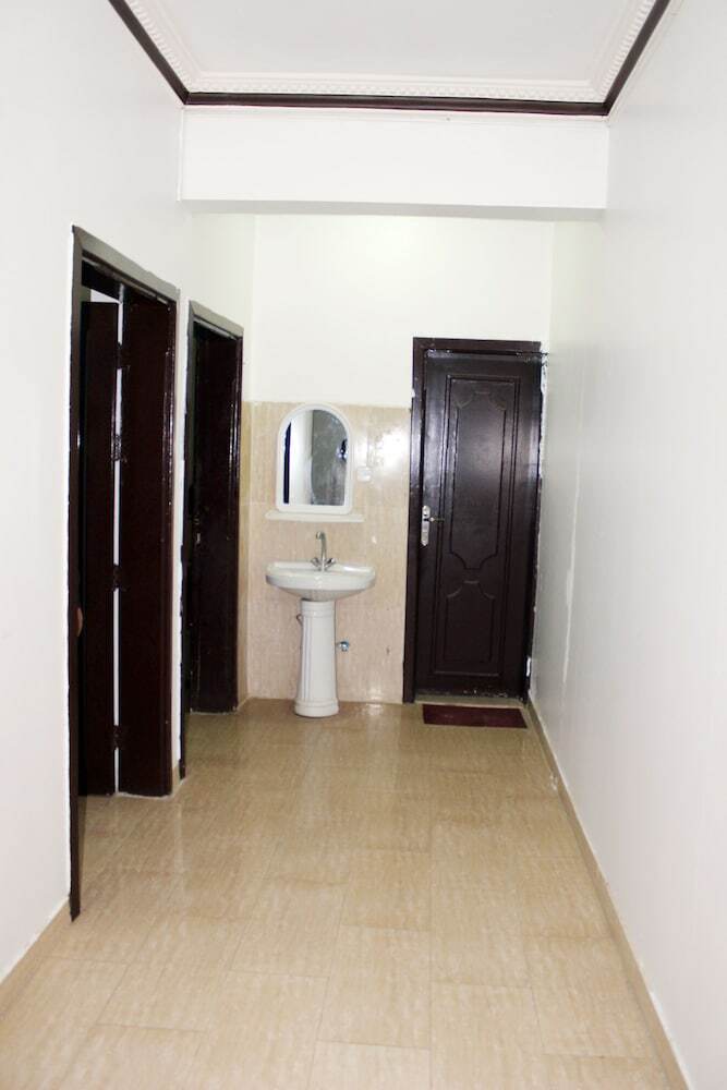 Al Eairy Furnished Apartments Qassim 1