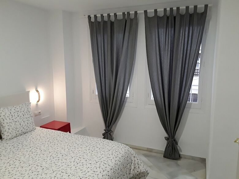 Hostal Fan Suites Duquesa