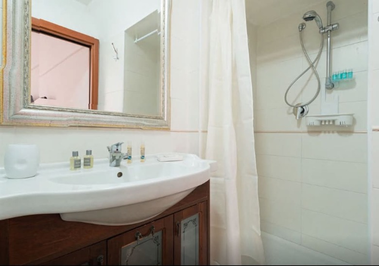 Neapolitan Style Apartment