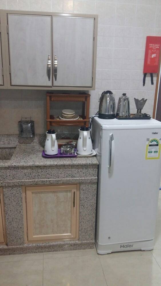 Al Eairy Furnished Apartments Al Ahsa 5